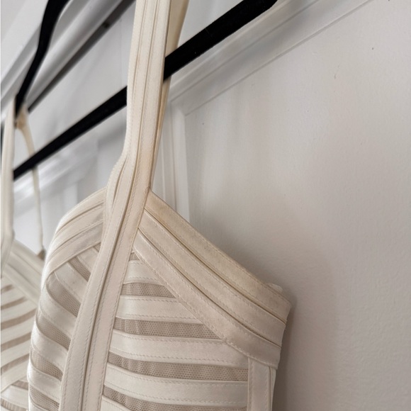 White BCBG body con mini dress - Picture 9 of 10